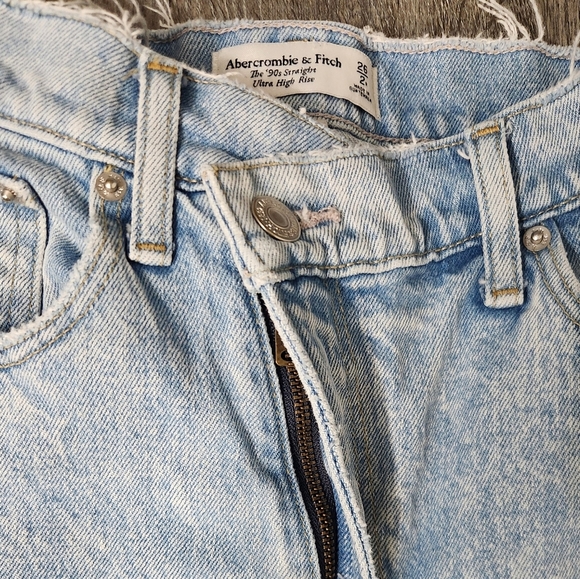 Abercombie And Fitch The 90s Straight Utra High Rise Curve Love 26/2R - Picture 8 of 13